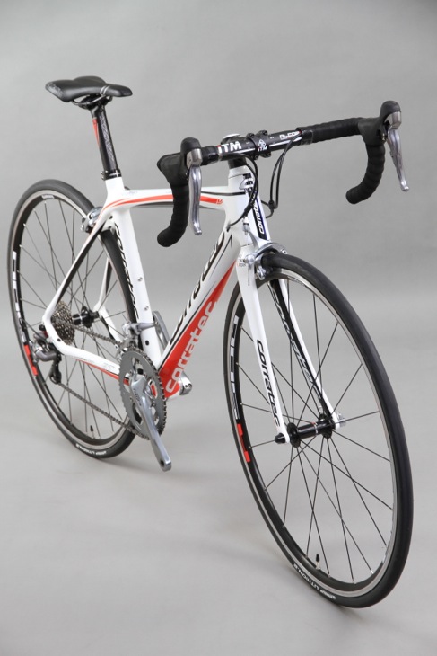 コラテック R.T.CARBON SX 上位モデル譲りのシステムを持つ